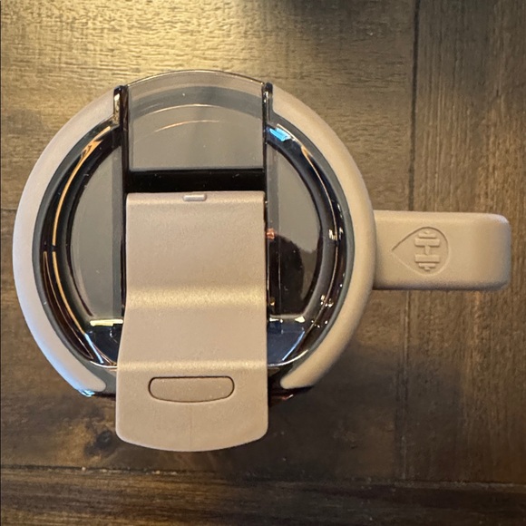 Hydrojug Birthday Bash MIST Coffee Traveler 20 oz! New! - Picture 3 of 7